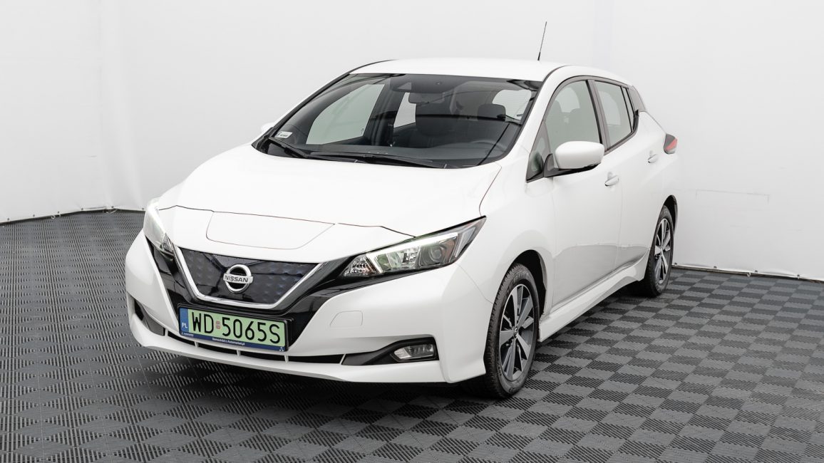 Nissan Leaf 40kWh Acenta WD5065S w abonamencie