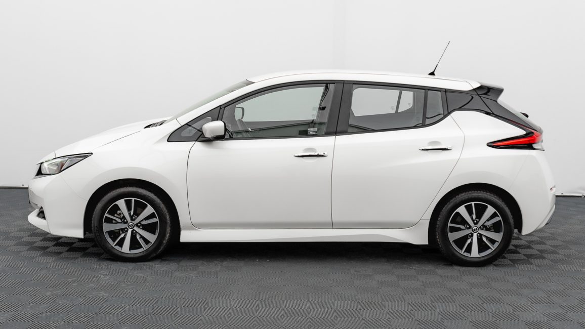 Nissan Leaf 40kWh Acenta WD5065S w leasingu dla firm