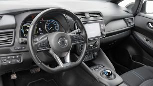 Nissan Leaf 40kWh Acenta WD5065S w abonamencie dla firm