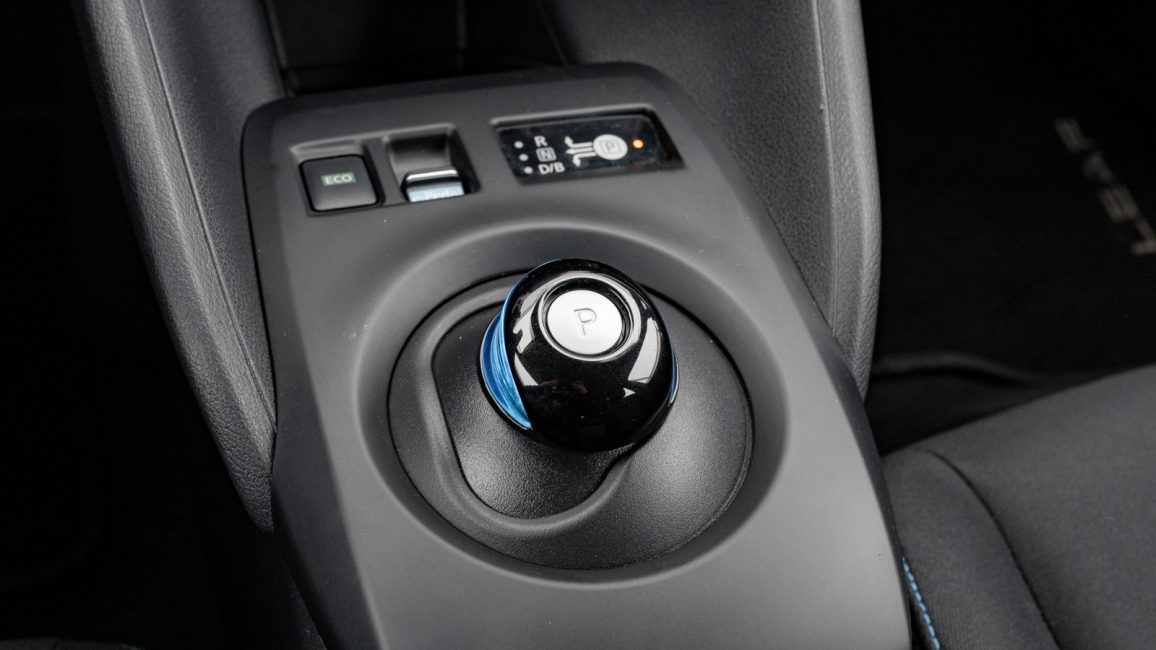 Nissan Leaf 40kWh Acenta WD5065S w leasingu dla firm