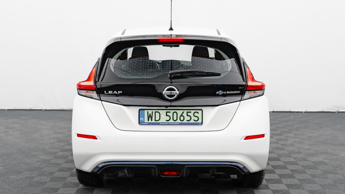 Nissan Leaf 40kWh Acenta WD5065S w leasingu dla firm