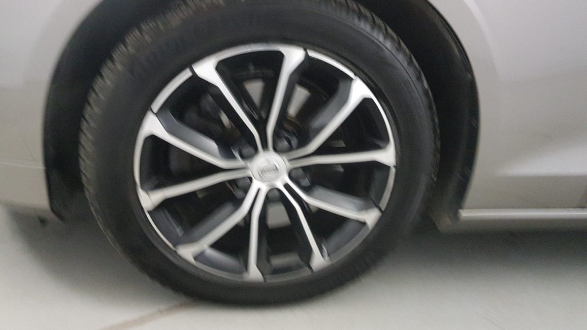Volvo V60 B4 D Momentum Pro aut WD0257S w leasingu dla firm