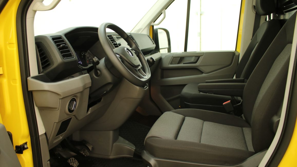 Volkswagen Crafter 35 TDI (9.9m3) WD9174P w zakupie za gotówkę