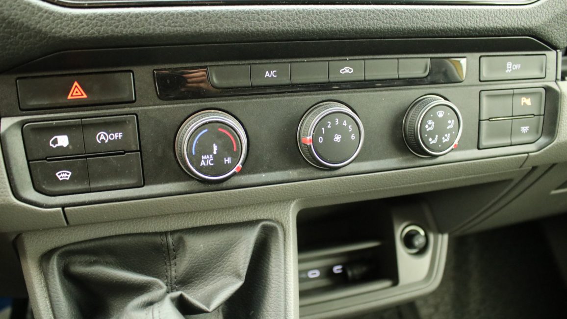 Volkswagen Crafter 35 TDI (9.9m3) WD9174P w zakupie za gotówkę
