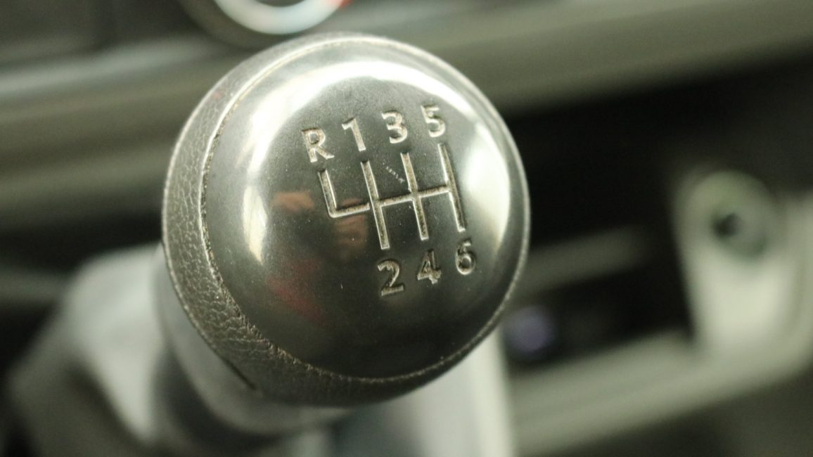 Volkswagen Crafter 35 TDI (9.9m3) WD9174P w zakupie za gotówkę