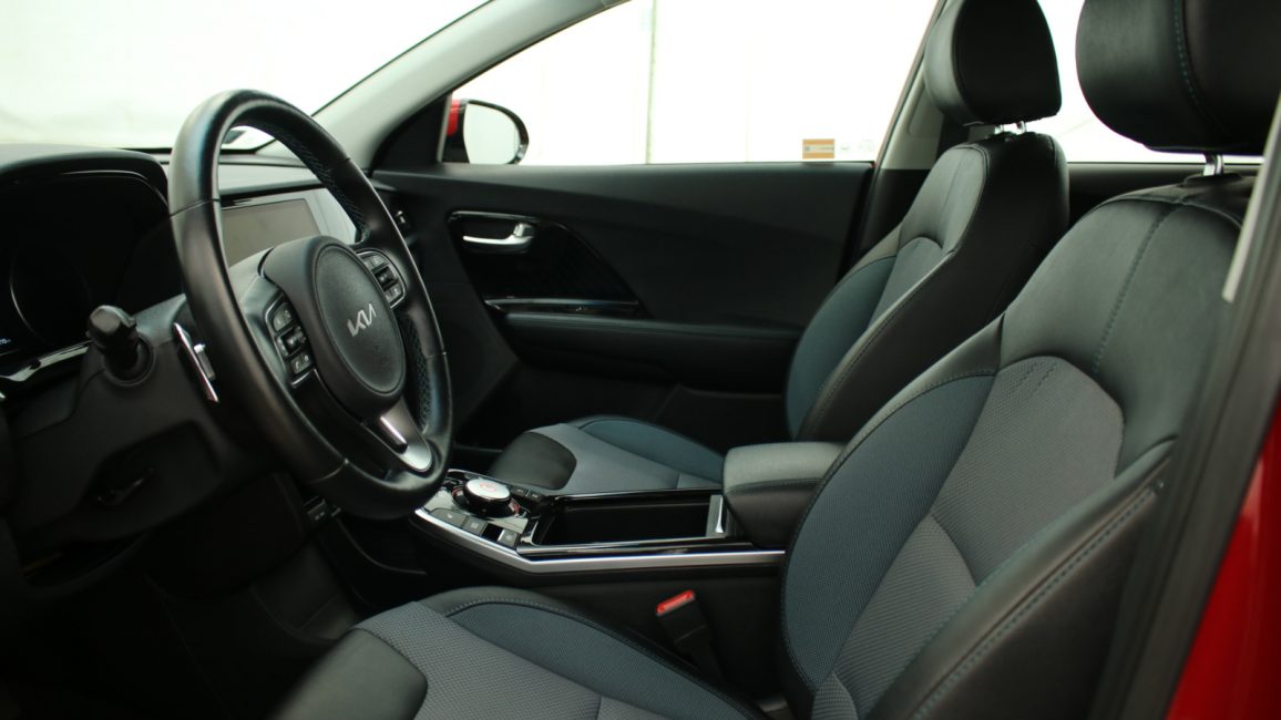 Kia e-Niro 64kWh L WJ4586N w leasingu dla firm