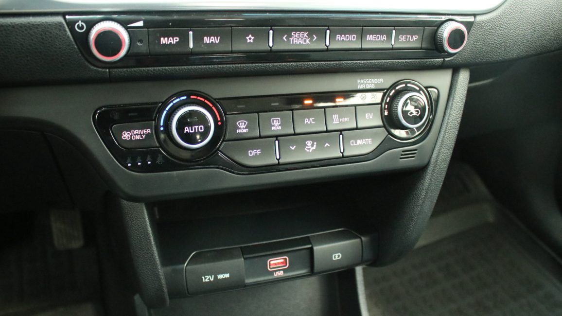 Kia e-Niro 64kWh L WJ4587N w abonamencie dla firm