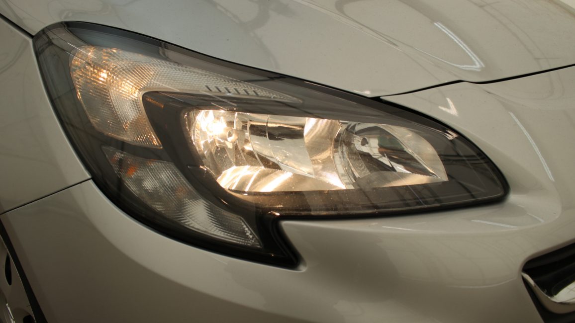 Opel Corsa 1.4 Enjoy WE925WH w zakupie za gotówkę