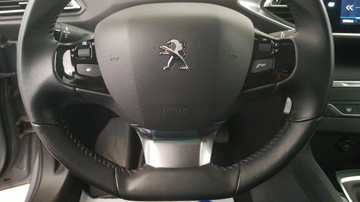 Peugeot 308 SW 1.5 BlueHDi Active Pack S&S WD0831S w abonamencie