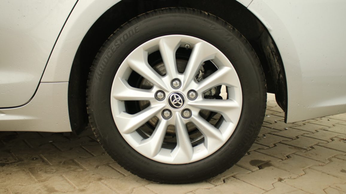 Toyota Corolla 1.5 Comfort WD1602R w zakupie za gotówkę