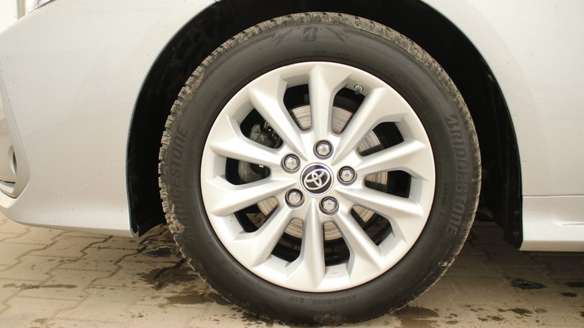 Toyota Corolla 1.5 Comfort WD1361R w abonamencie