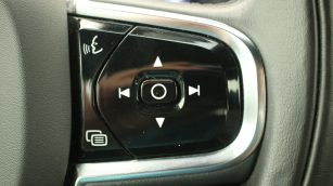 Volvo S90 B4 B Momentum Pro aut GD5S153 w abonamencie