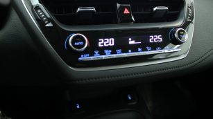 Toyota Corolla 1.5 Comfort WD1259R w abonamencie dla firm