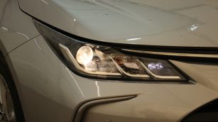 Toyota Corolla 1.5 Comfort WD1260R w abonamencie dla firm