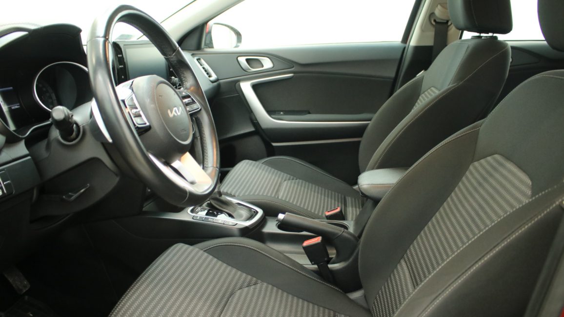 Kia Ceed 1.5 T-GDI M DCT WE5S683 w abonamencie