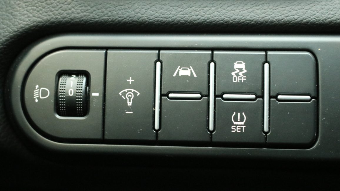 Kia Ceed 1.5 T-GDI M DCT WE5S683 w abonamencie