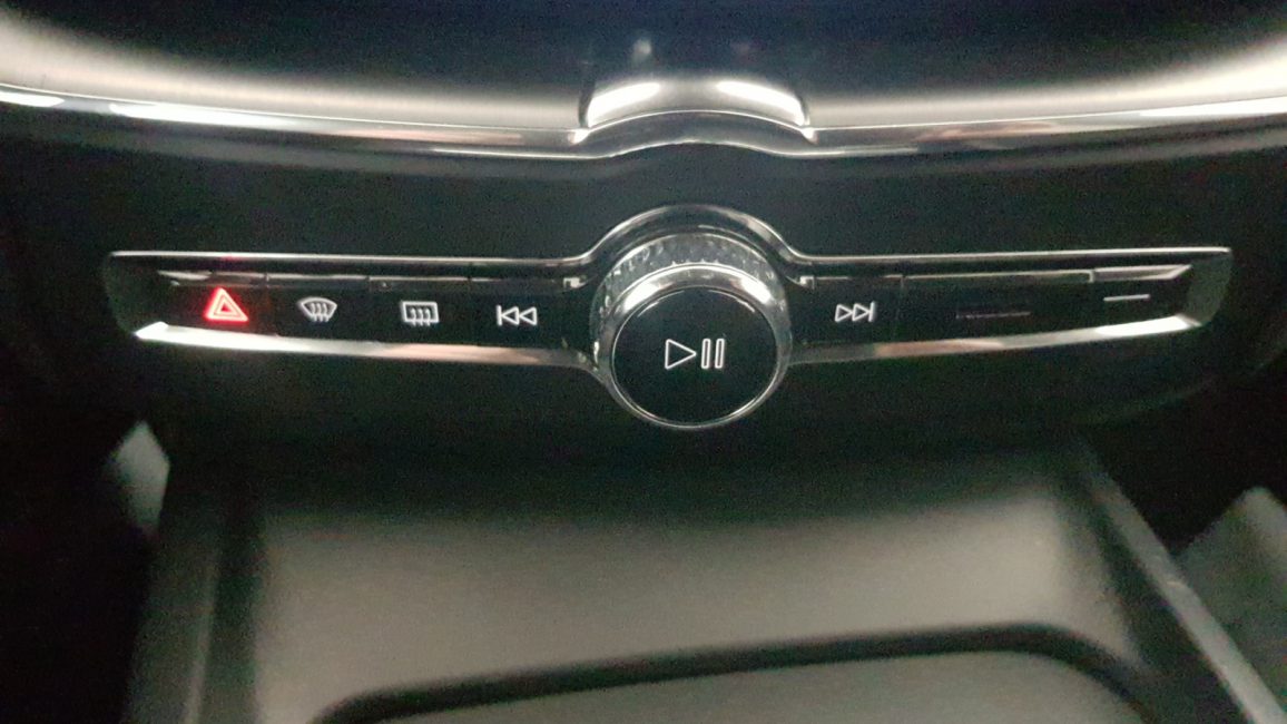 Volvo XC60 B4 B Momentum Pro aut WD0044P w leasingu dla firm