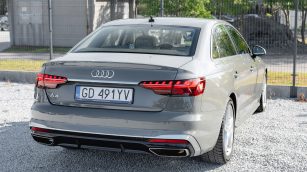 Audi A4 45 TFSI mHEV Quattro S Line S tronic GD491YV w abonamencie