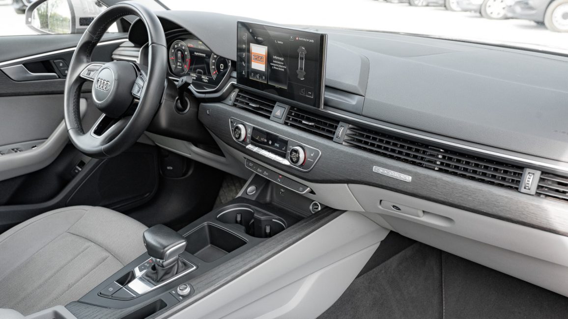 Audi A4 45 TFSI mHEV Quattro S Line S tronic GD491YV w abonamencie