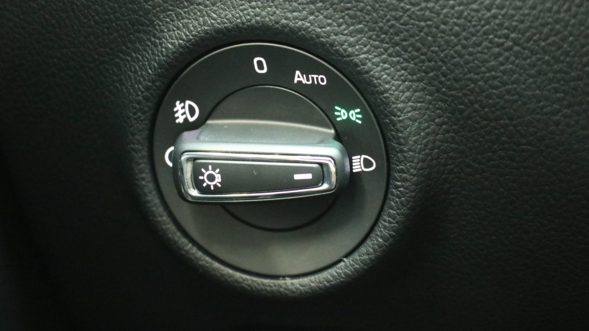 Skoda Superb 2.0 TDI SCR Ambition DSG WD2229S w abonamencie