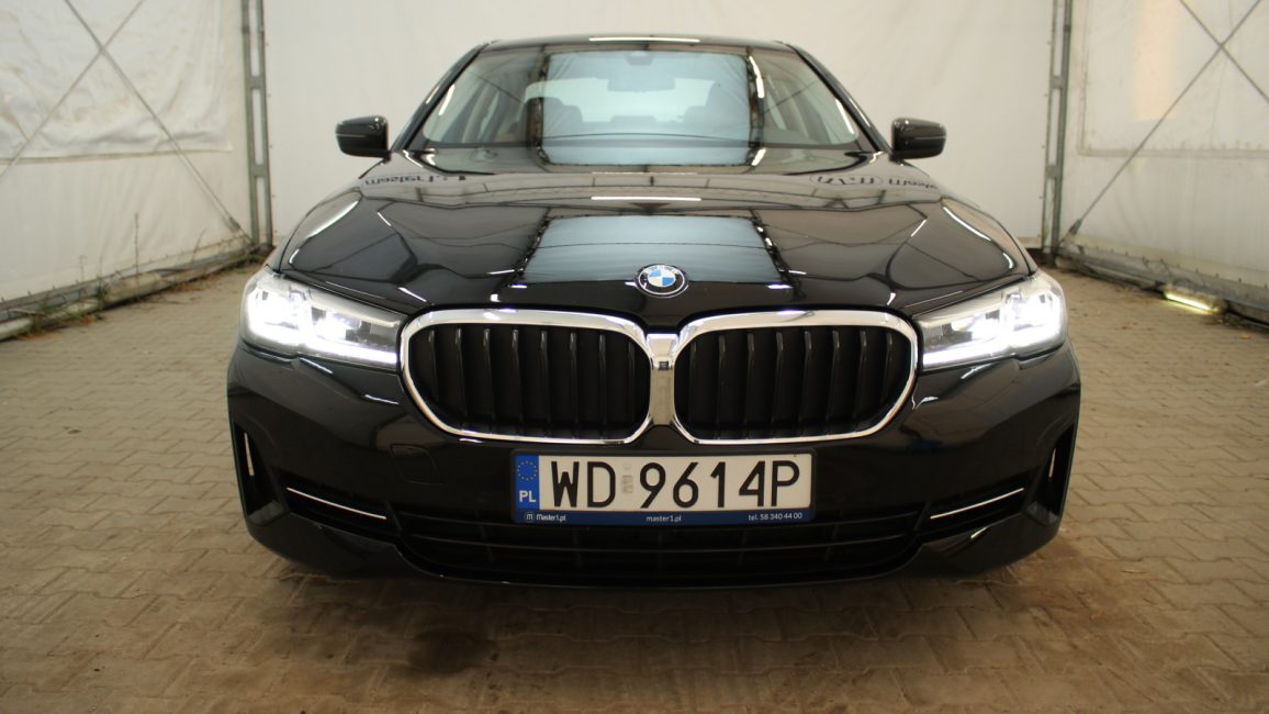 BMW 520i mHEV aut WD9614P w leasingu dla firm