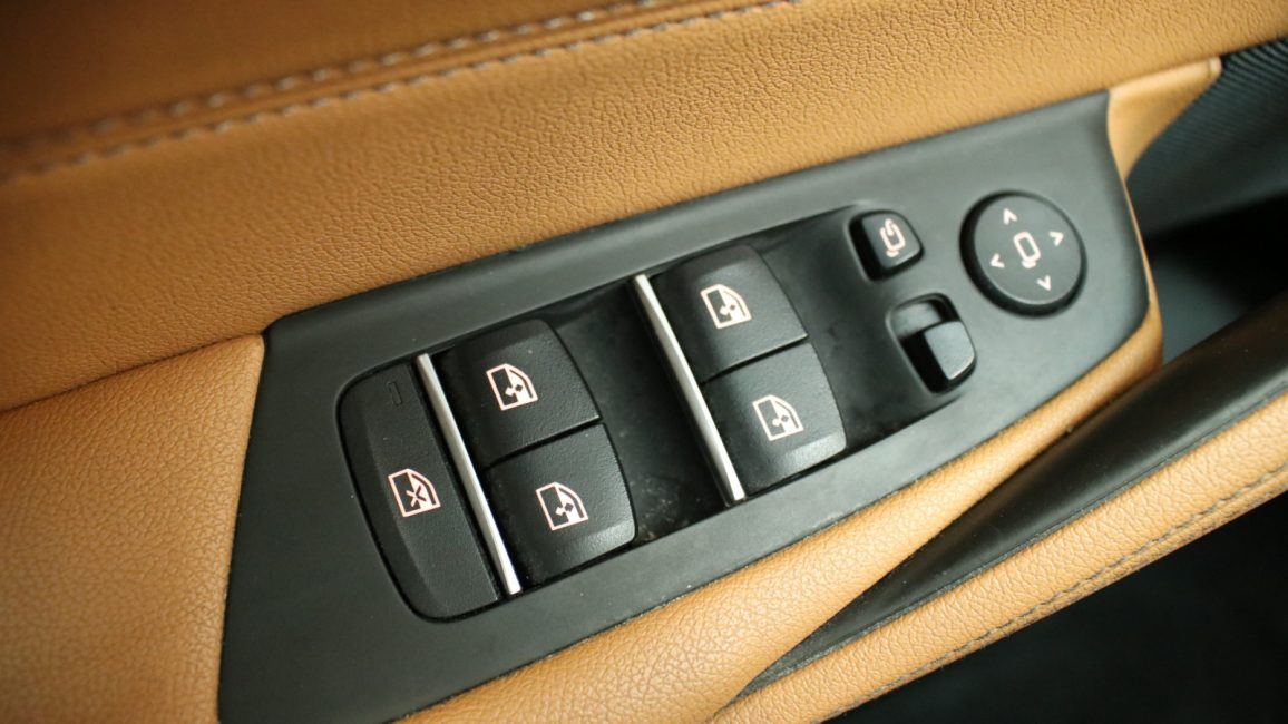 BMW 520i mHEV aut WD9614P w leasingu dla firm