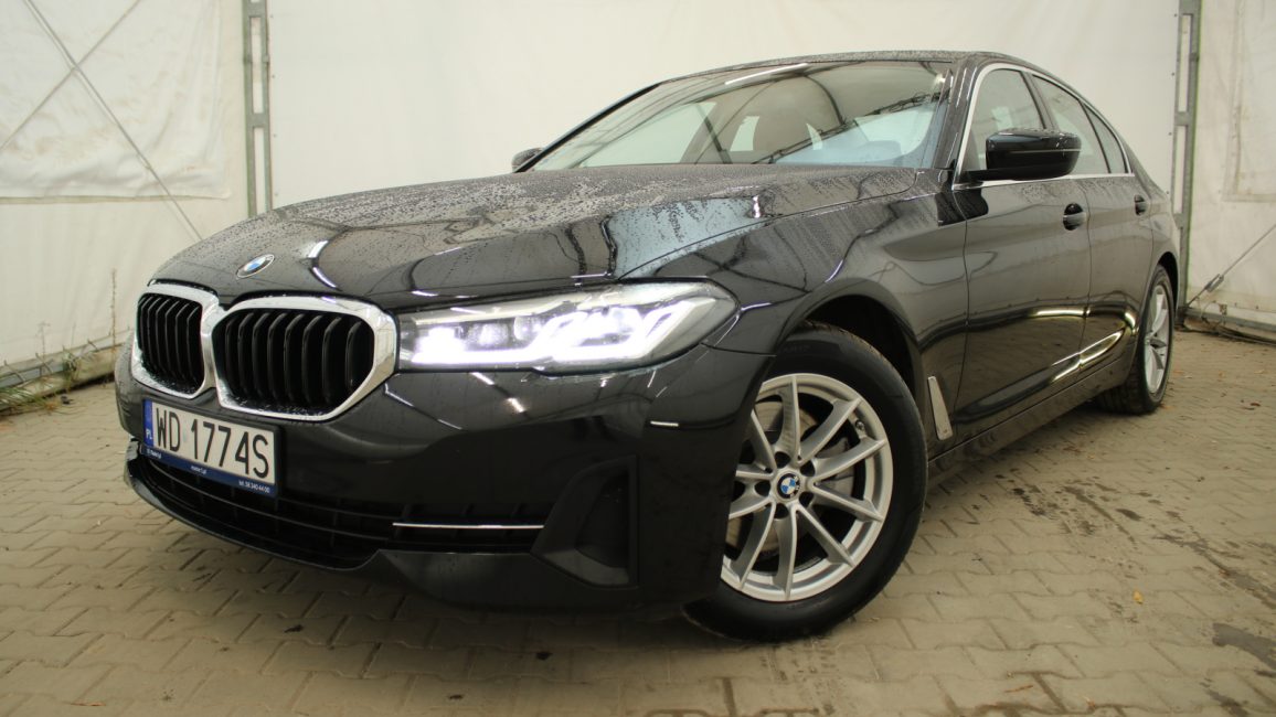 BMW 520i mHEV aut WD1774S w leasingu dla firm