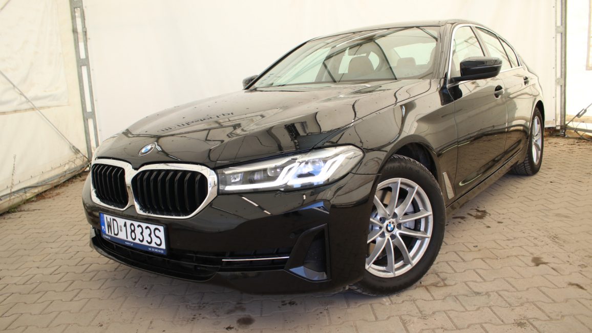 BMW 520i mHEV aut WD1833S w abonamencie dla firm