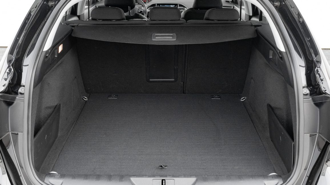 Peugeot 308 SW 1.5 BlueHDi Allure S&S EAT8 WD0892S w leasingu dla firm