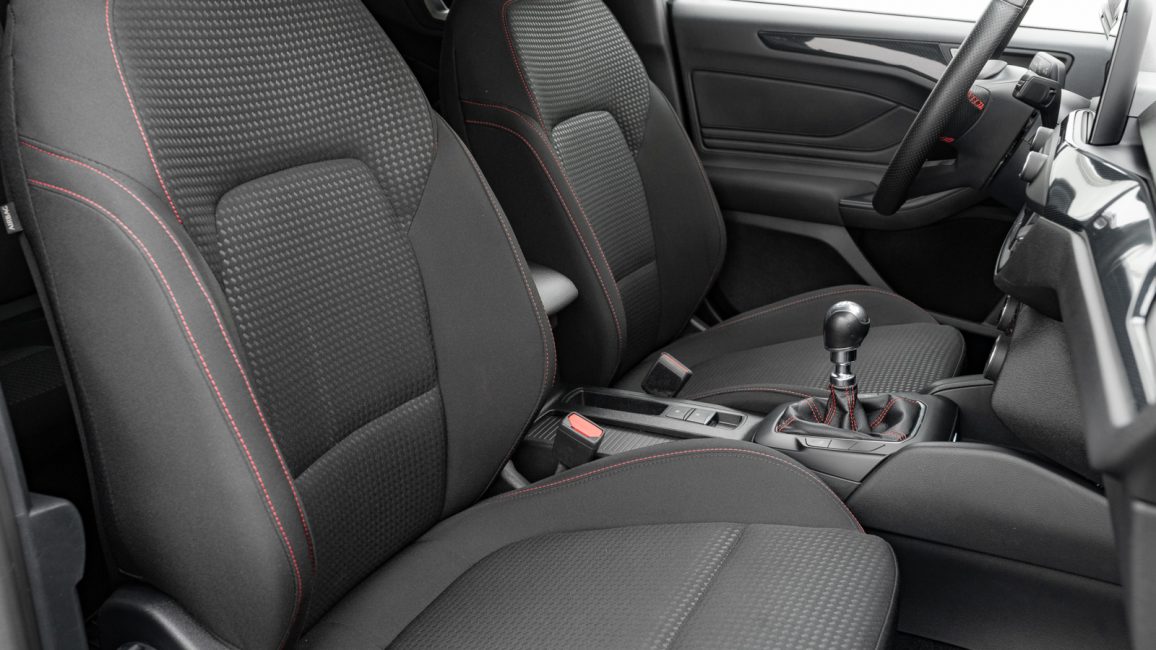 Ford Focus 1.0 EcoBoost mHEV ST-Line GD6J092 w abonamencie