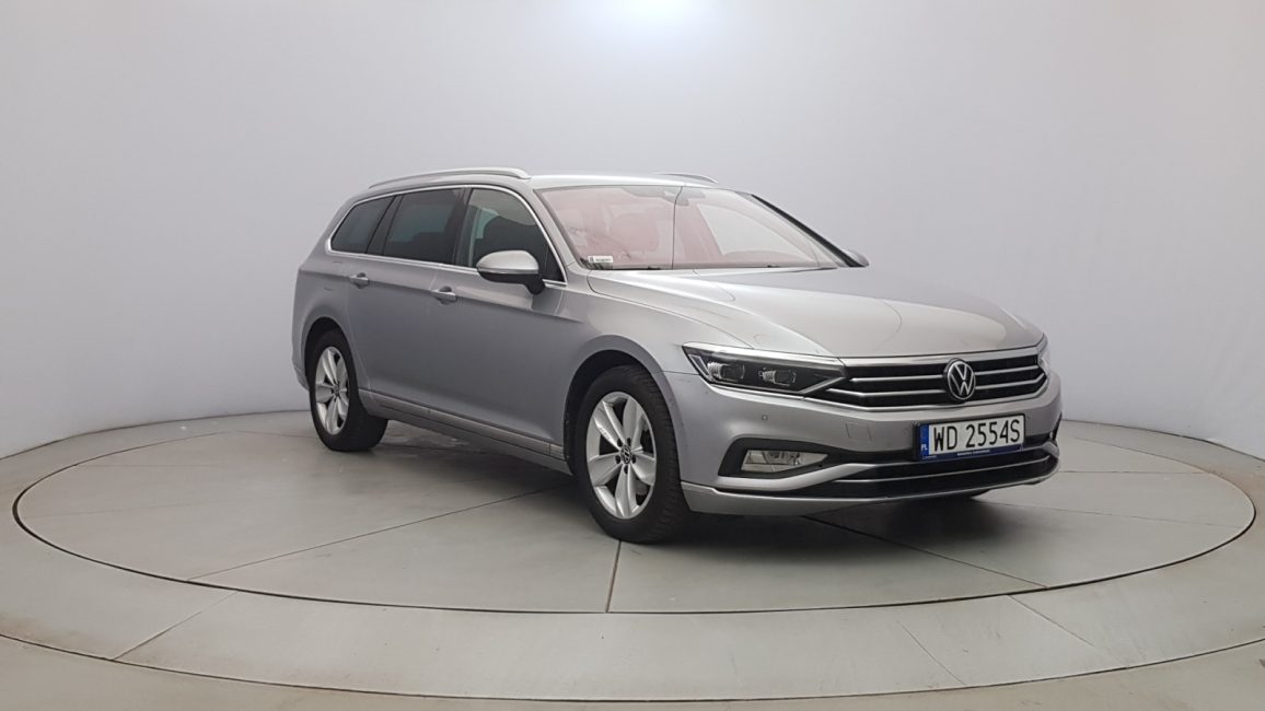 Volkswagen Passat 2.0 TSI Elegance DSG WD2554S w abonamencie