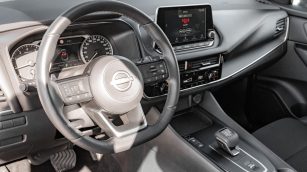 Nissan Qashqai 1.3 DIG-T mHEV Acenta Xtronic WD8571R w abonamencie dla firm