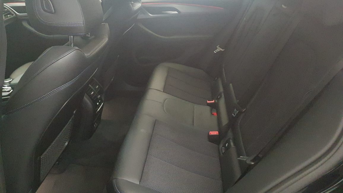 BMW X4 xDrive20d mHEV M Sport sport-aut WD5420P w leasingu dla firm