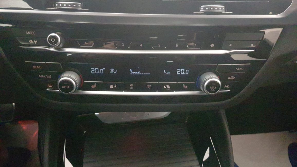 BMW X4 xDrive20d mHEV M Sport sport-aut WD5420P w leasingu dla firm