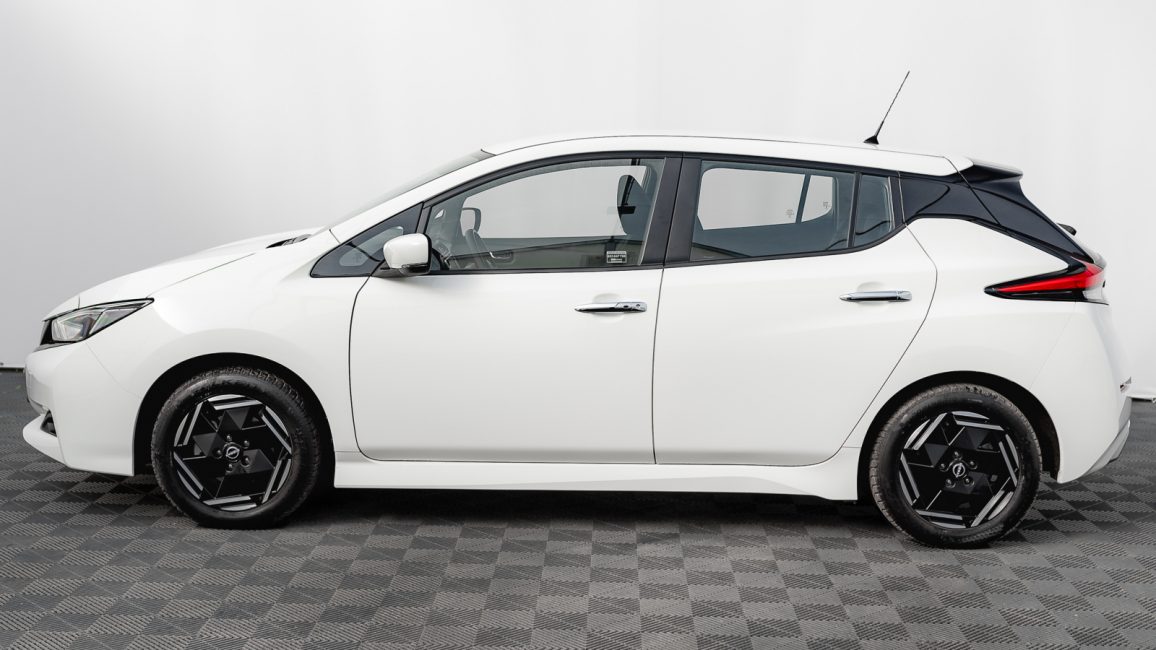 Nissan Leaf 40kWh Acenta WD2024R w abonamencie dla firm