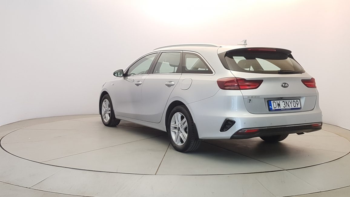 Kia Ceed 1.5 T-GDI M DW3NY09 w leasingu dla firm