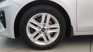 Kia Ceed 1.5 T-GDI M DW3NY09 w leasingu dla firm