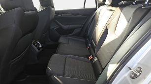 Skoda Octavia 2.0 TDI Ambition DSG KR7XF34 w zakupie za gotówkę