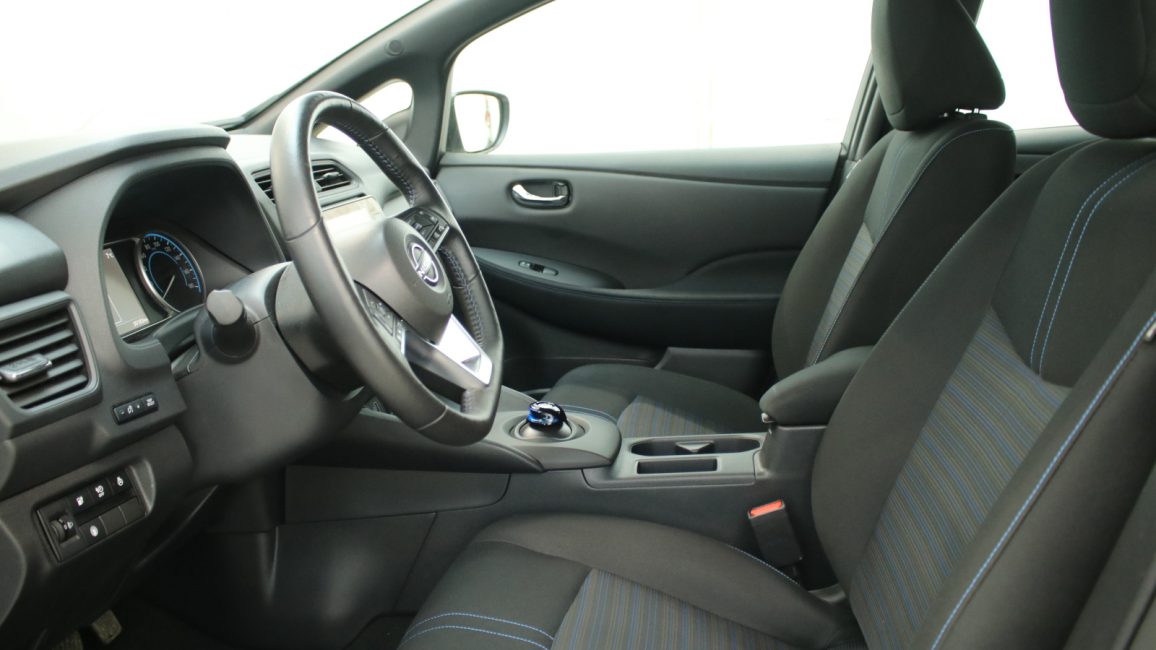 Nissan Leaf 40kWh Acenta WD2013R w zakupie za gotówkę
