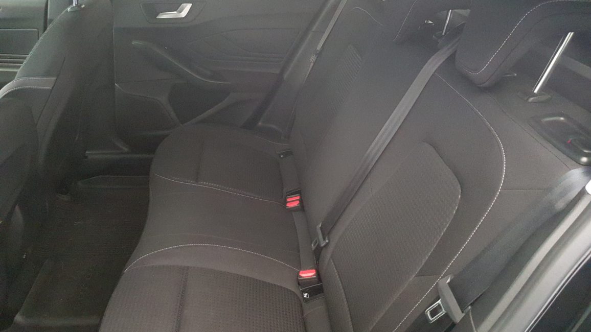 Ford Focus 1.5 EcoBlue SCR Connected WD0698P w leasingu dla firm