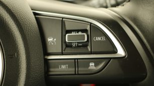 Suzuki Swift 1.2 Dualjet SHVS Premium CVT WD5572P w abonamencie