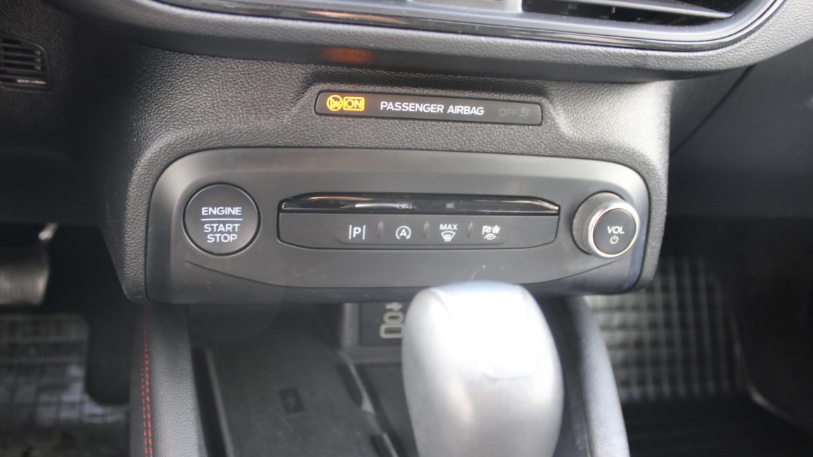 Ford Focus 1.0 EcoBoost mHEV ST-Line X aut GD8G895 w leasingu dla firm