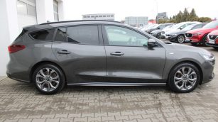 Ford Focus 1.0 EcoBoost mHEV ST-Line X aut GD9G738 w abonamencie