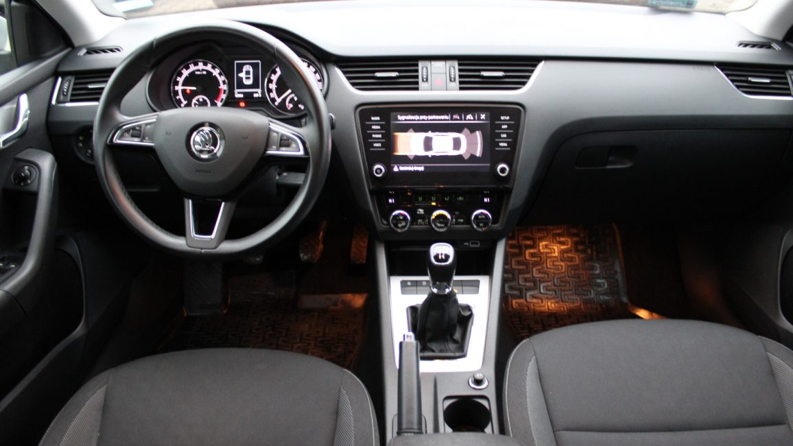 Skoda Octavia 1.6 TDI SCR Ambition WD1075N w zakupie za gotówkę