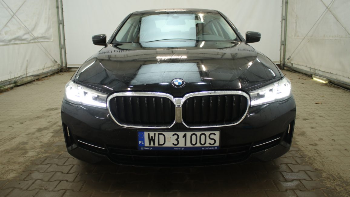 BMW 520i mHEV aut WD3100S w abonamencie dla firm