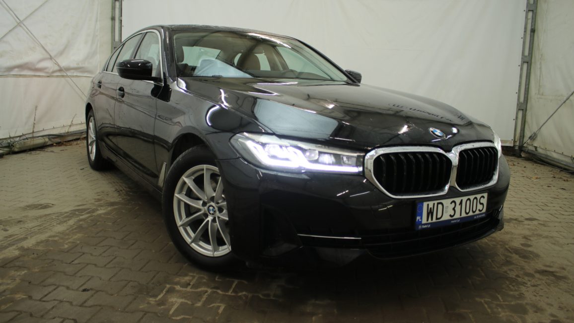 BMW 520i mHEV aut WD3100S w abonamencie dla firm