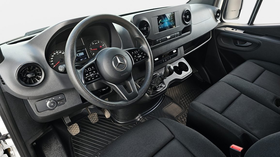 Mercedes-benz Sprinter 317 CDI 907.635 14m3 GD1G995 w zakupie za gotówkę
