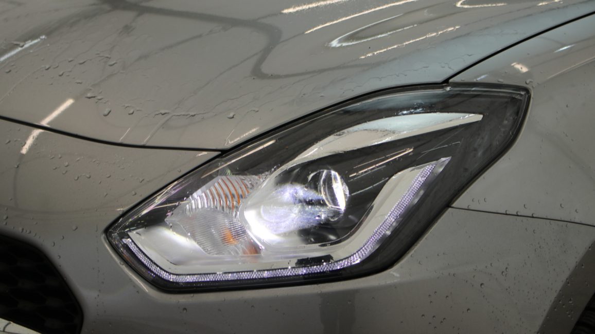 Suzuki Swift 1.2 Dualjet SHVS Premium CVT WD5446P w abonamencie