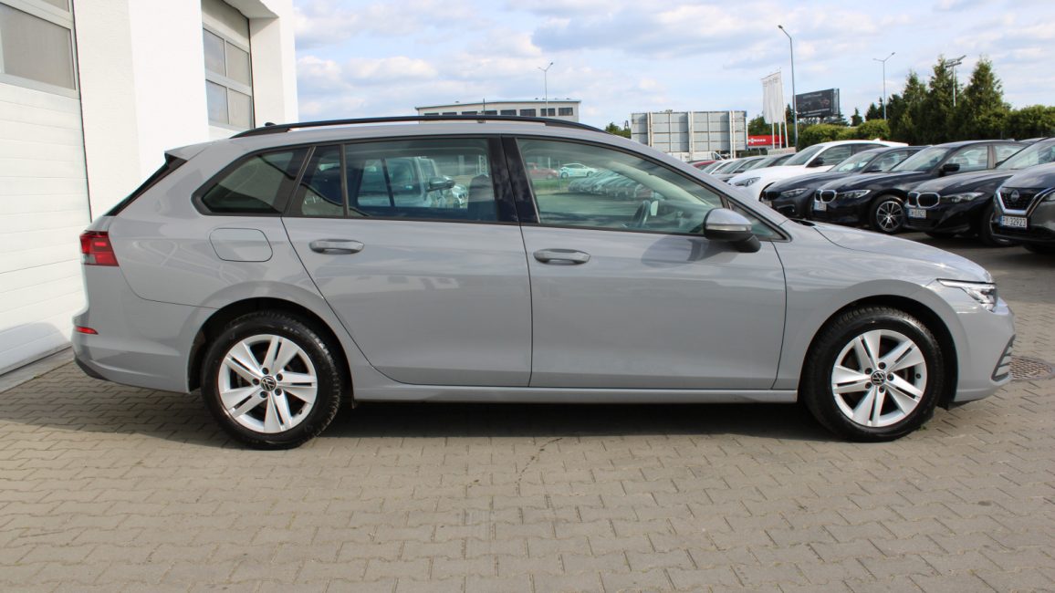 Volkswagen Golf VIII 1.5 TSI EVO Life WD1149P w leasingu dla firm