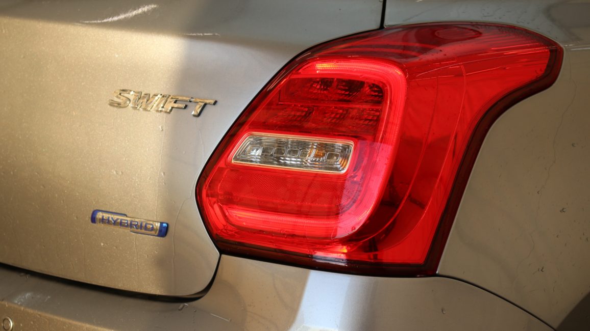 Suzuki Swift 1.2 Dualjet SHVS Premium CVT WD5437P w abonamencie dla firm
